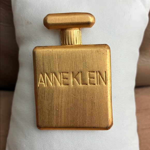 Anne Klein Vintage Brooch - Picture 2 of 4